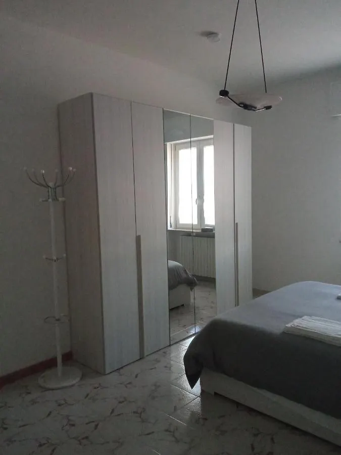 Casa Nerea - Camere Rooms ヴェローナ ホームステイ
